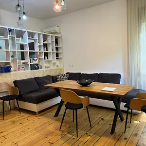 21 Asparuh - 24h Self Check-in Apartment