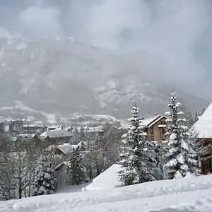 chalet-la-caillaude.fr-provencehotel.com/